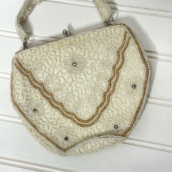 Vintage Elegant Cream Beaded Handbag - Picture 8 of 9